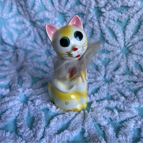 Vintage Salt & Pepper shaker set kitty cats anthropomorphic big eye cats - Picture 5 of 8